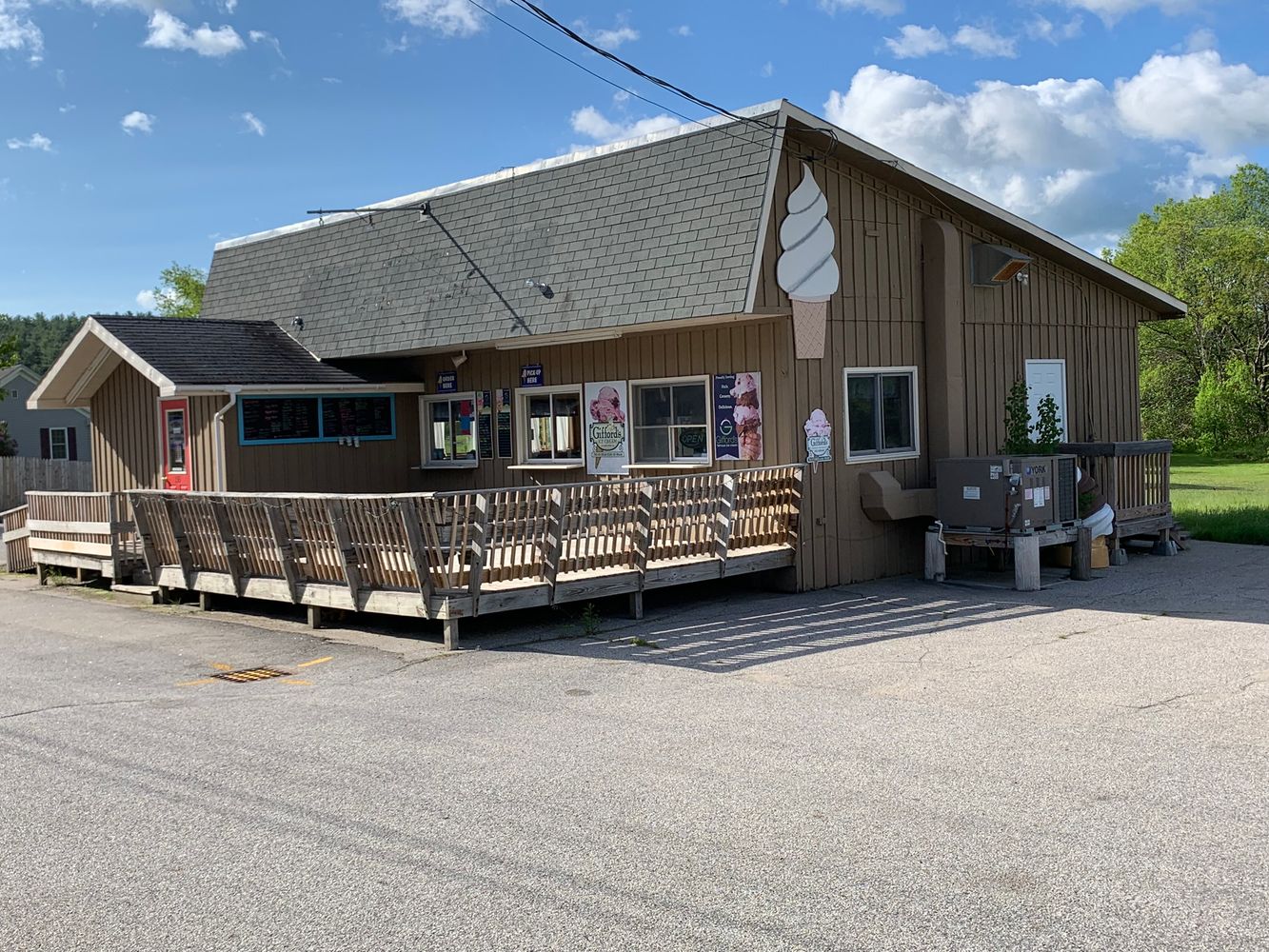 160 W Bethel Rd, Bethel, ME 04217